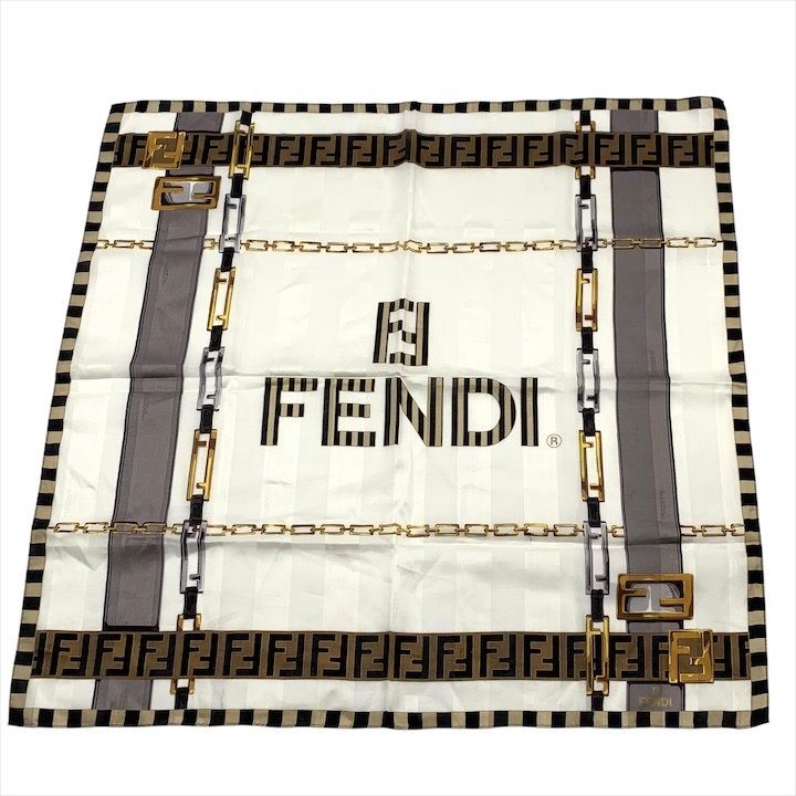 FENDI フェンディ 大判 スカーフ ハンカチ チェーン ロゴ ズッカ ブラウン ホワイト 服飾小物 m15020