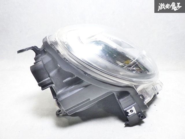 ダイハツ 純正 LA250S LA260 キャスト LED ヘッドライト ヘッド