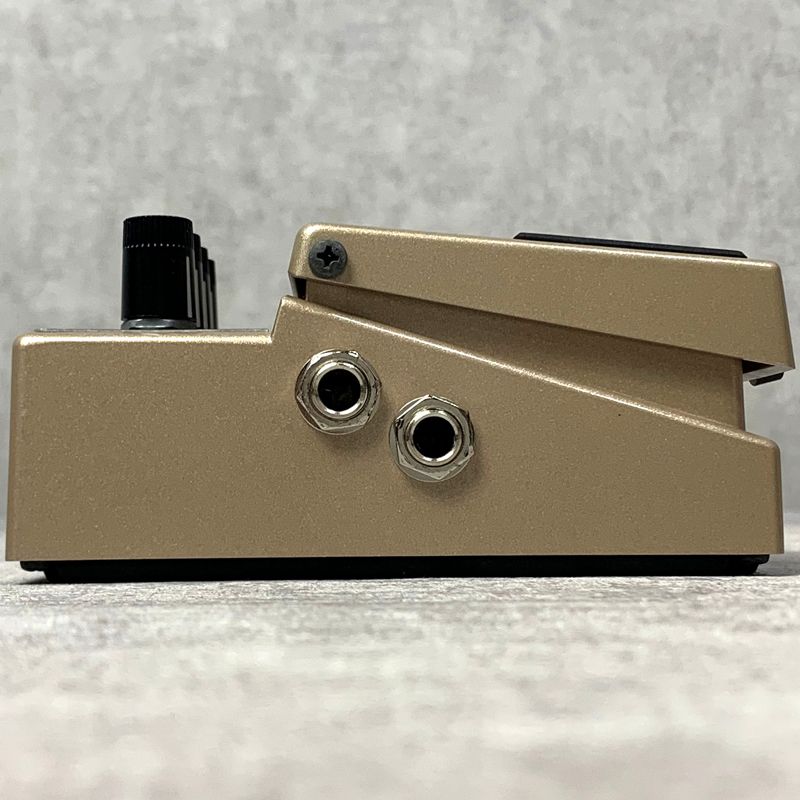 ★中古★BOSS（ボス）AW-3 Dynamic Wah（ エフェクター） Amazon.com: BOSS AW-3 Dynamic Wah Effect Pedal (AW-3