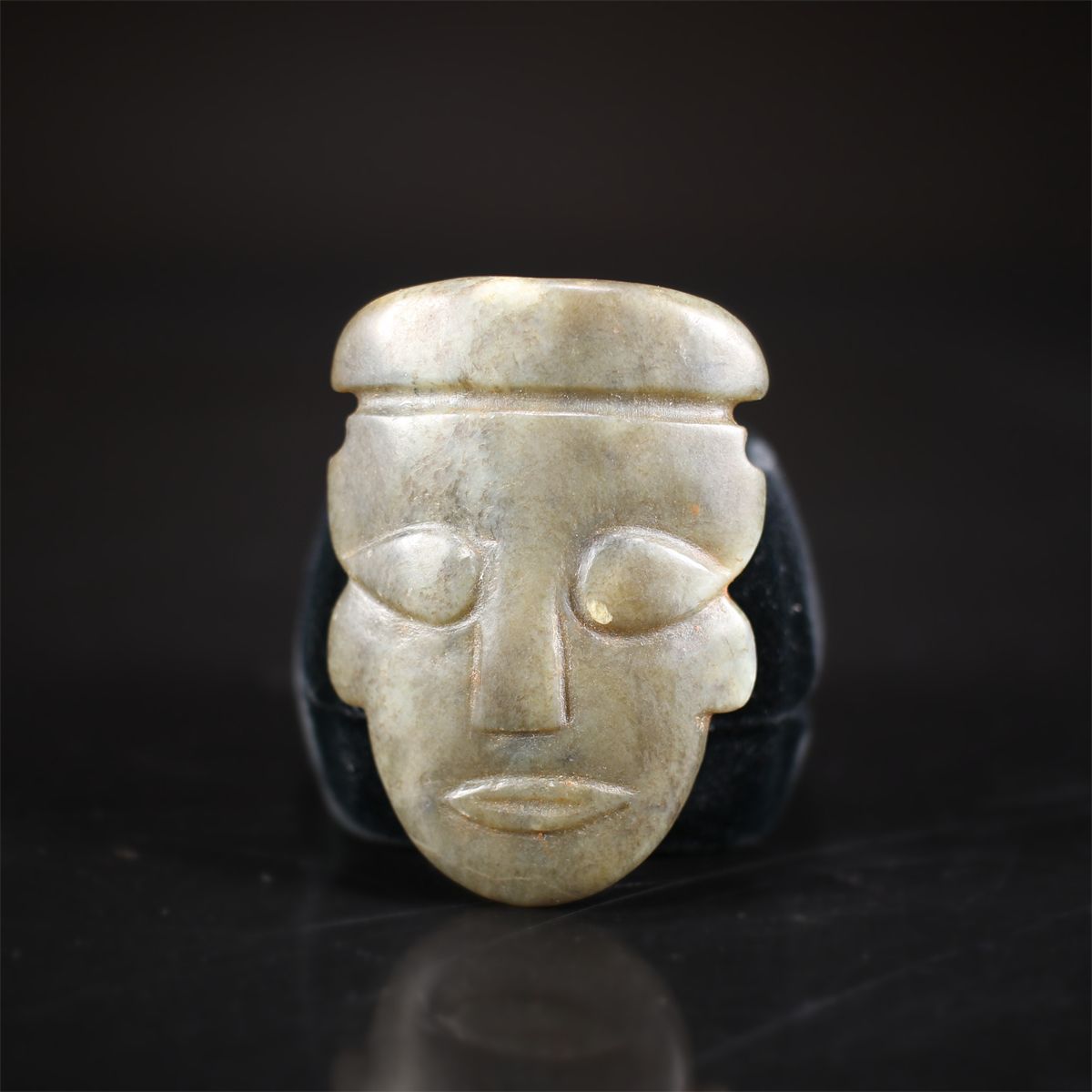 古代の玉人