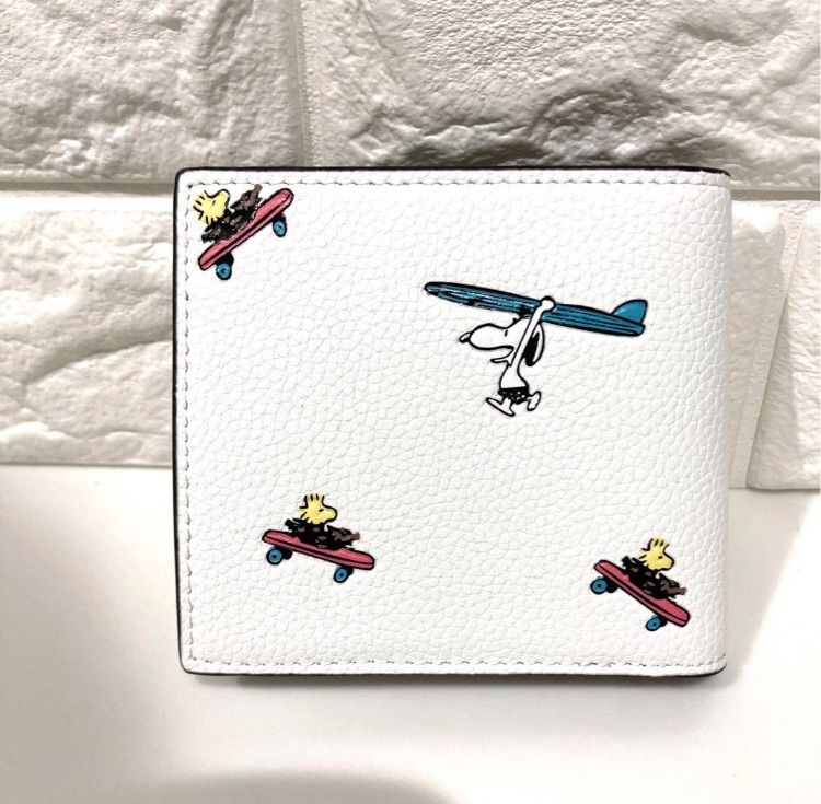 新品 ♡COACH 大人気のスヌーピー スポーツプリント ピーナッツ - メルカリ