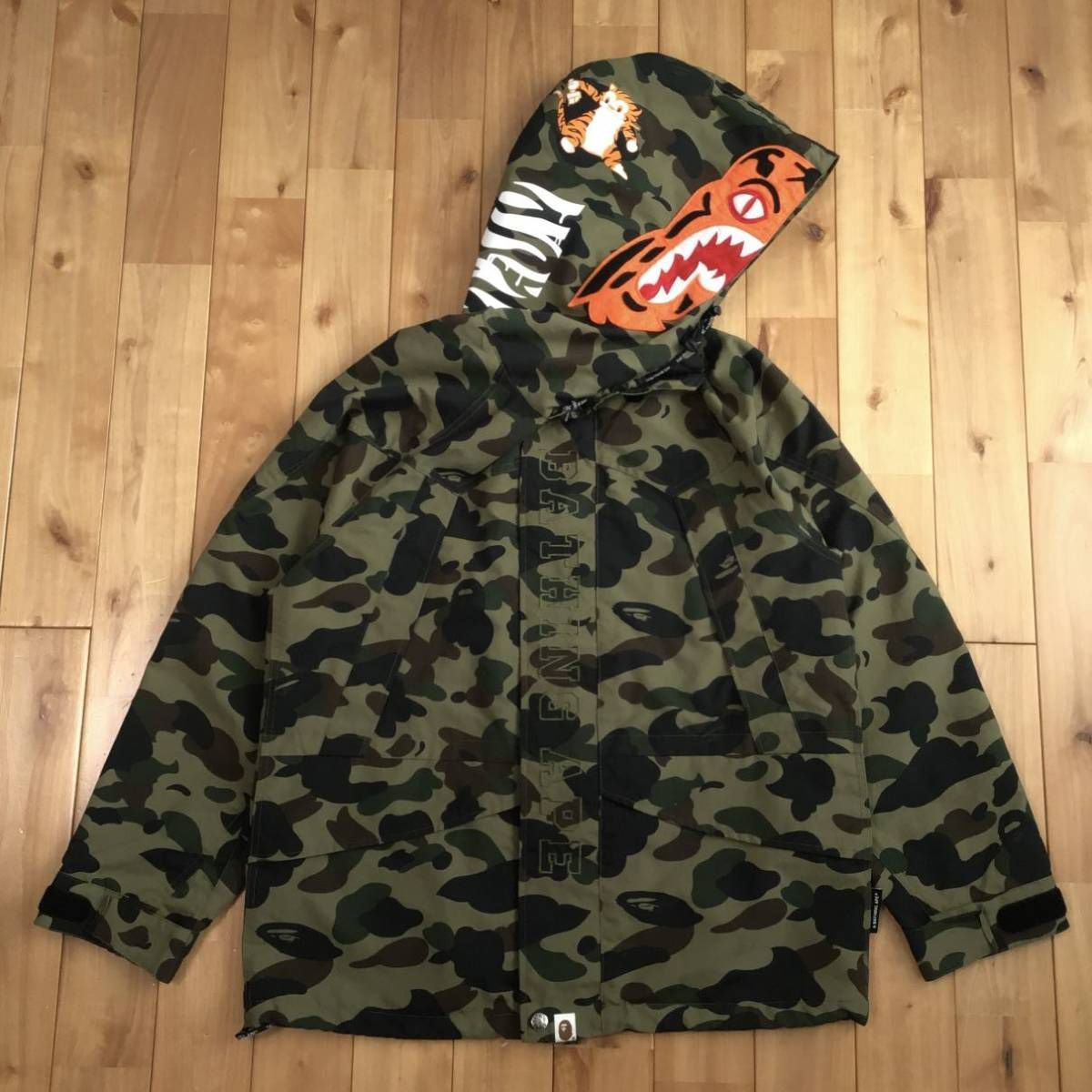 タイガー スノボジャケット Lサイズ a bathing ape Tiger snow