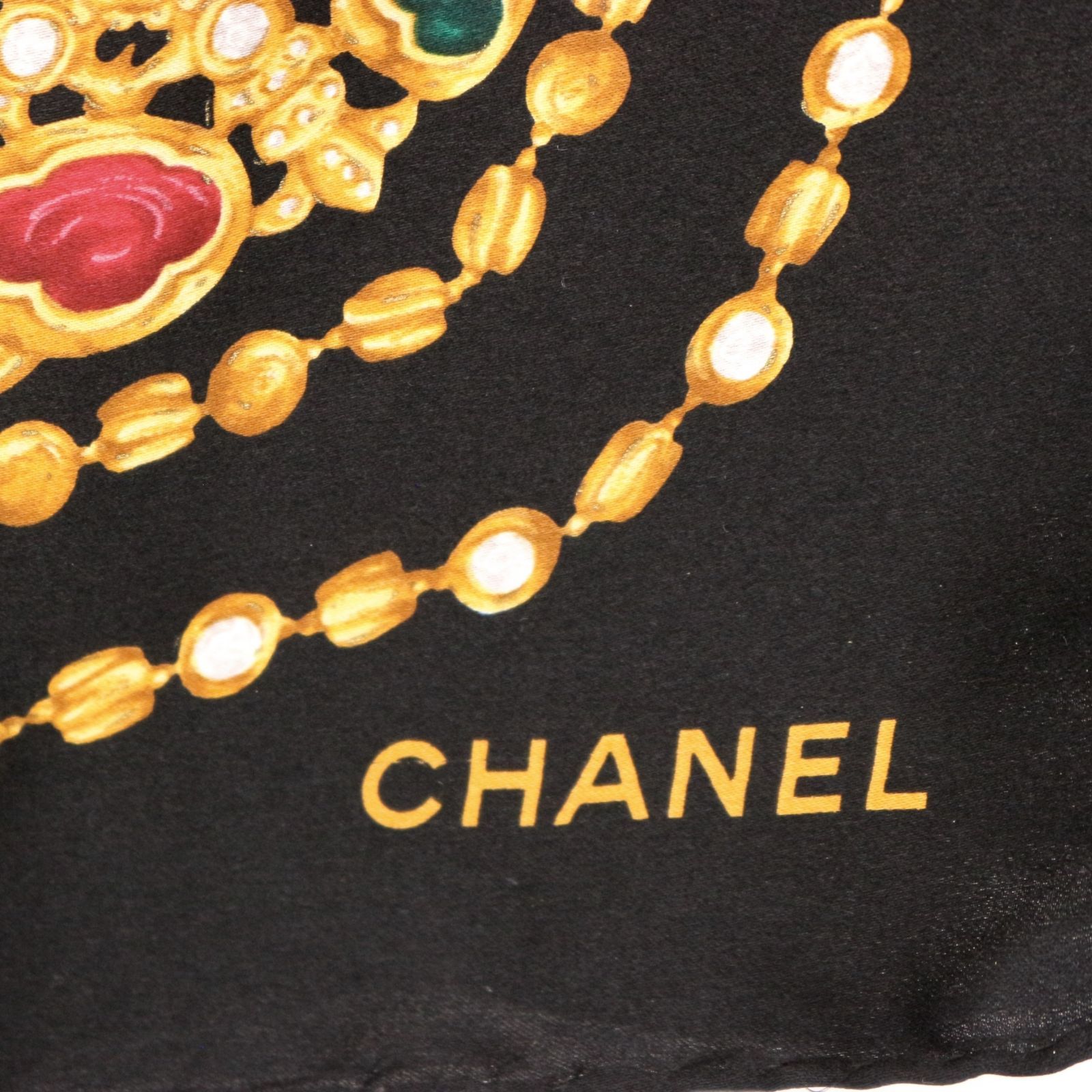 シャネル カレ 90 スカーフ 大判 宝石 ジュエリー柄 ジュエル