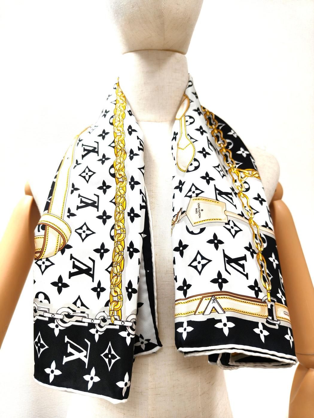 LOUIS VUITTON ルイ ヴィトン バンドー モノグラム コンフィ