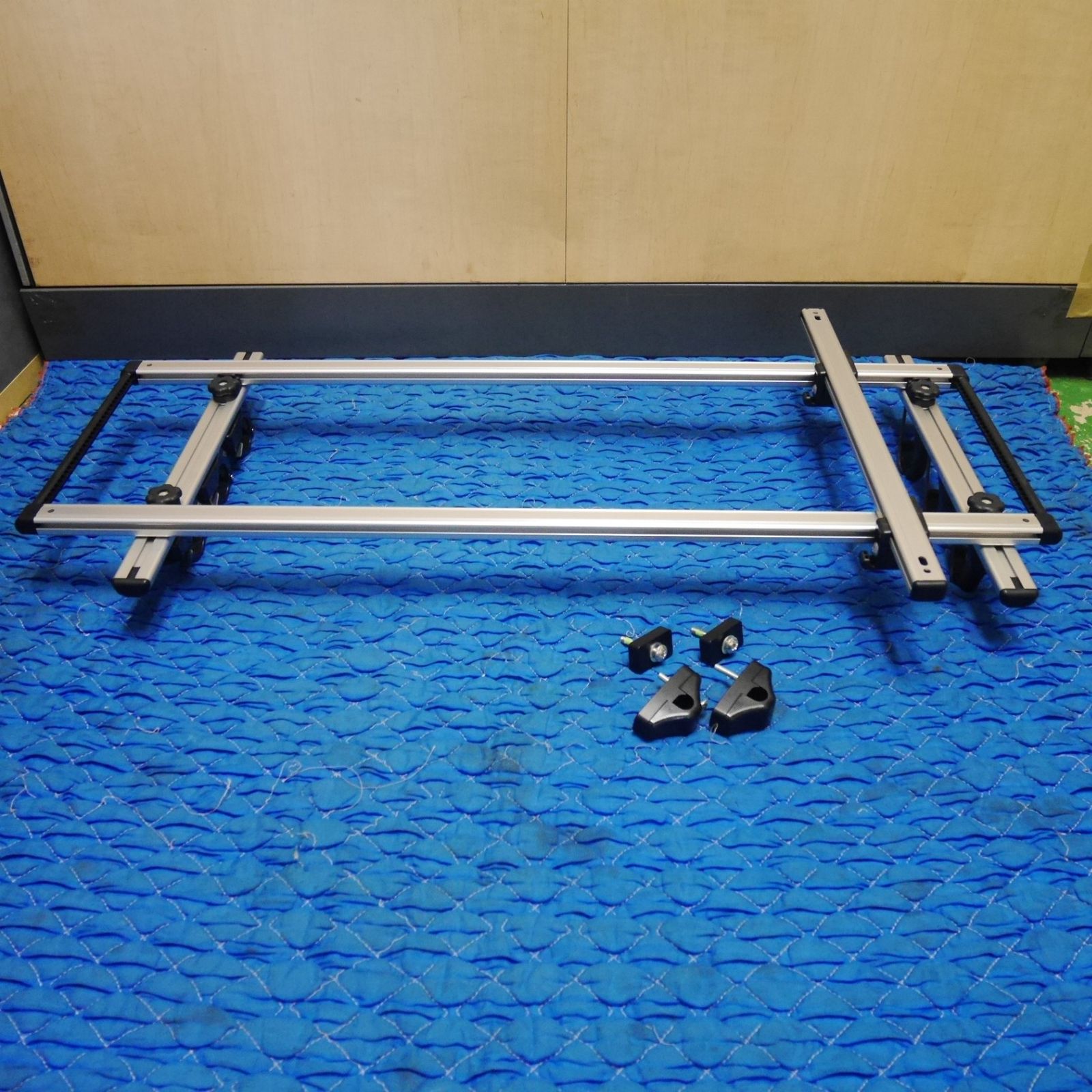 キレイ スズキ ジムニー シエラ 純正 OP ロッドホルダー inno.製 型式 不明 釣り イノー BRIGHTFACE_UK