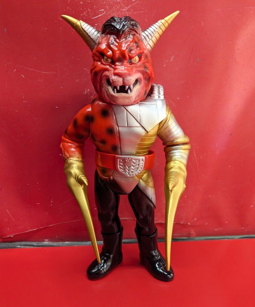 メディコム・トイ 東映レトロソフビコレクション 仮面ライダーV3