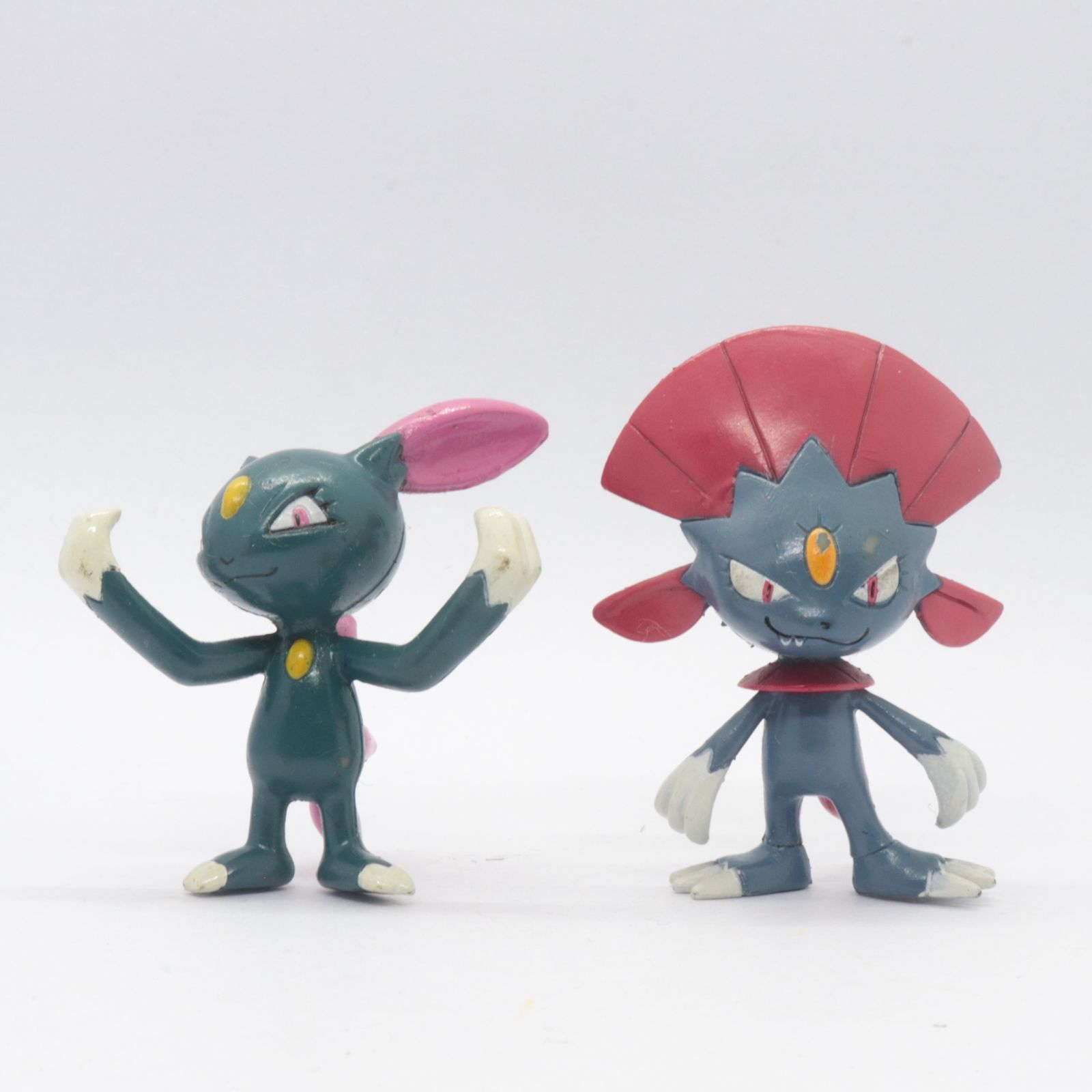 ビシャスのニューラ ポケモン フィギュア モンコレ TOMY レトロ