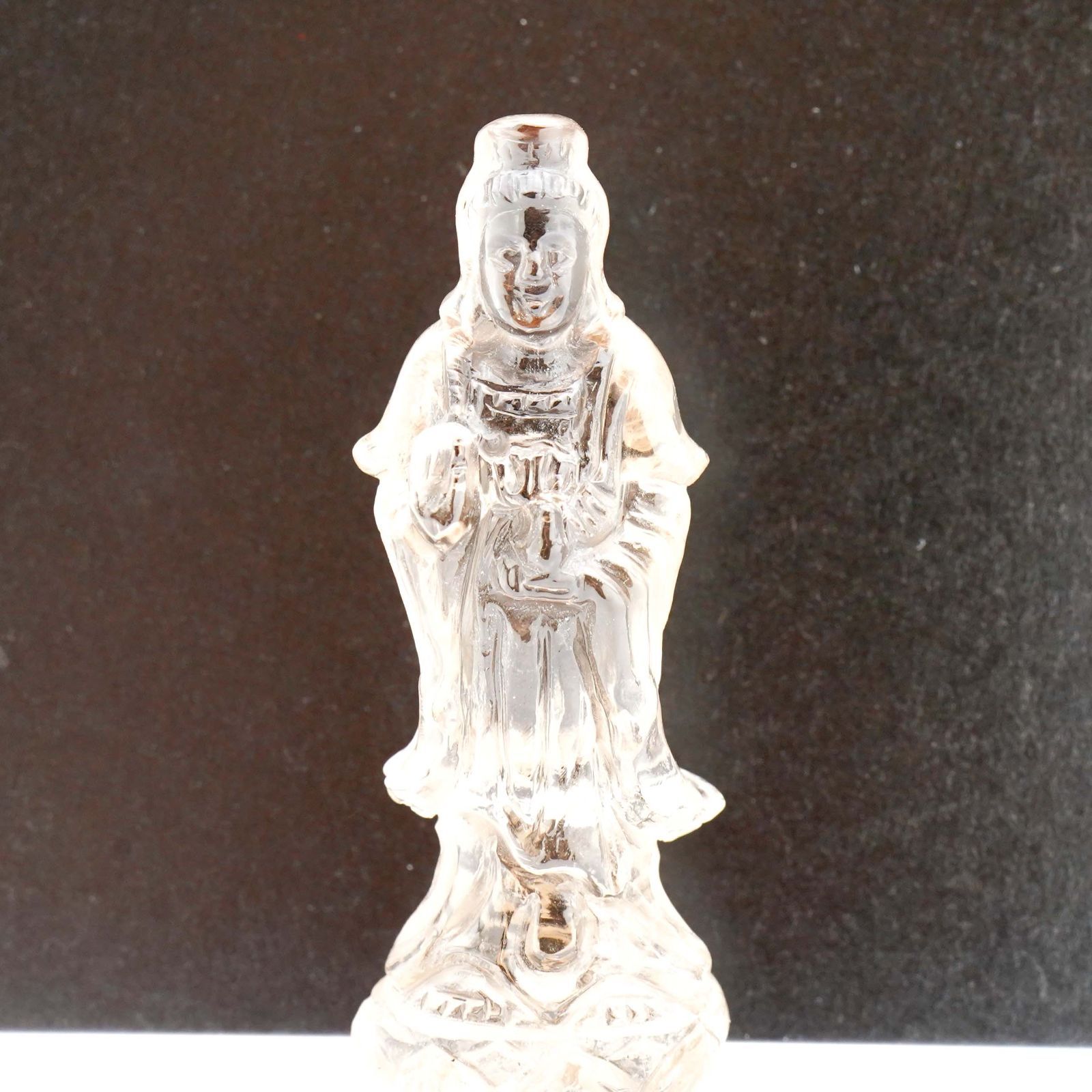 天然　水晶　仏像　彫刻　送料込み 楽天市場】天然水晶 合掌釈迦 彫刻置物 高さ約3.5cm/天然水晶