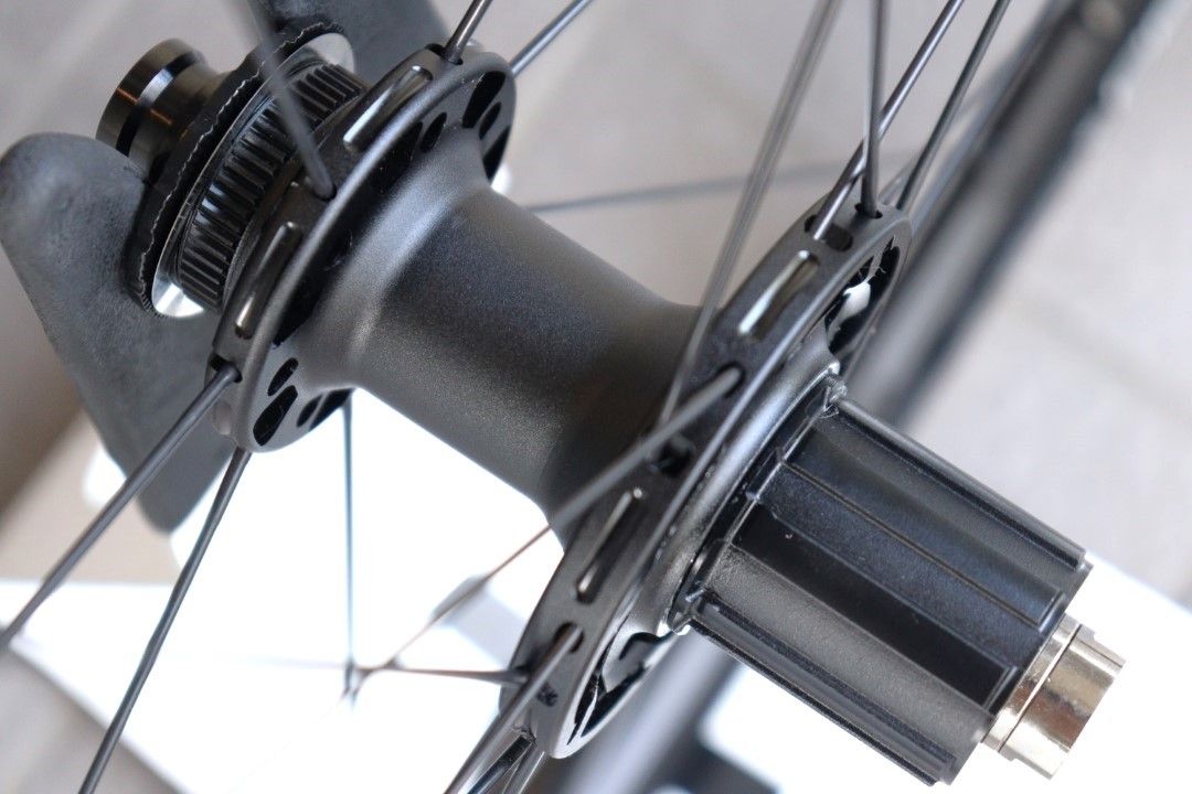 カンパニョーロ CAMPAGNOLO BORA ONE 35 DB カーボン