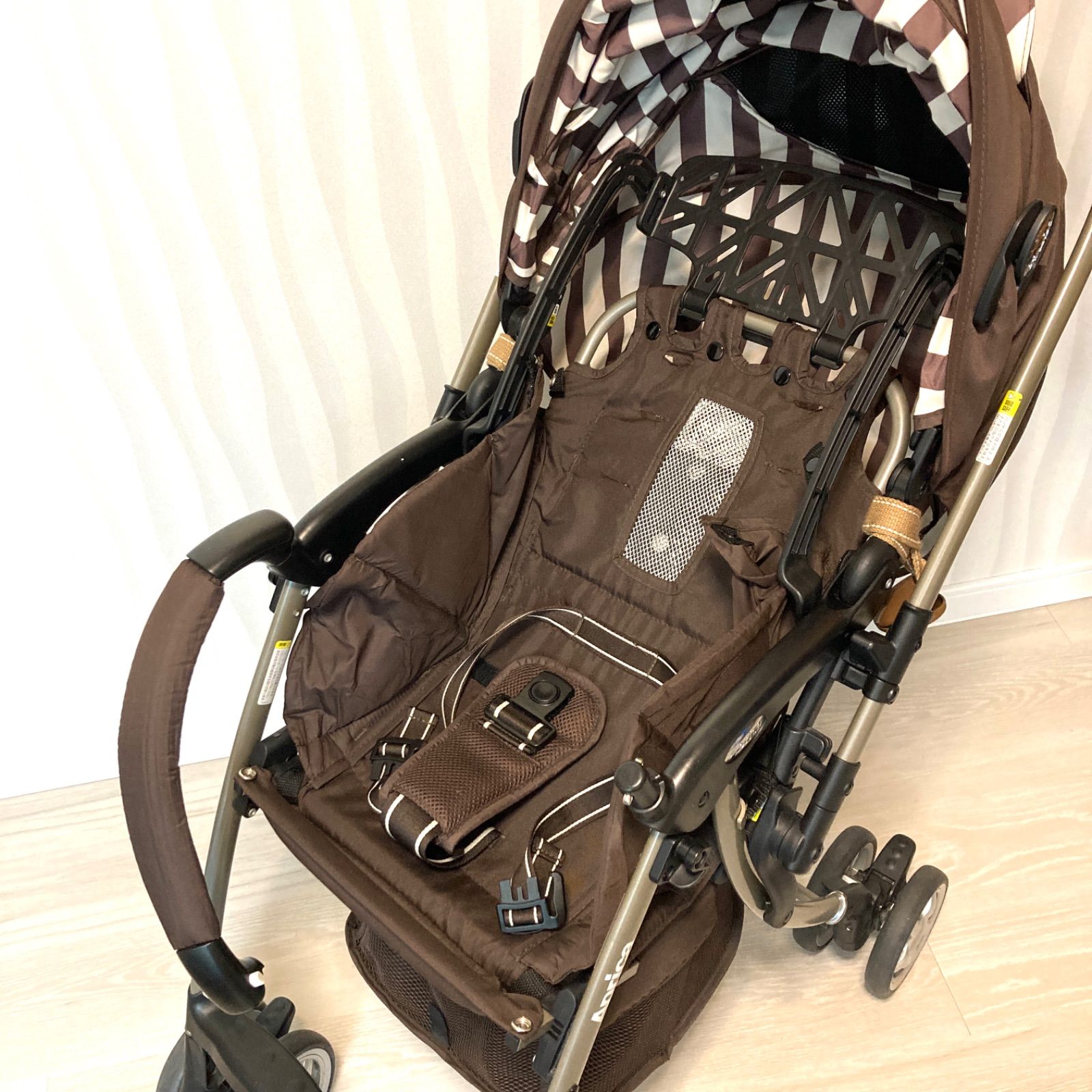 【清掃済み】Aprica アップリカ　ベビーカー　 ラクーナ　オート4キャス 美品・お洗濯済み】 アップリカ ベビーカー ラクーナ オート4