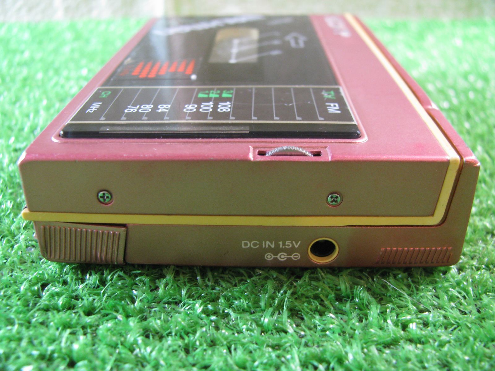 SONY カセットウォークマン WM-F20 ジャンク品 SONY WALKMAN WM-F20