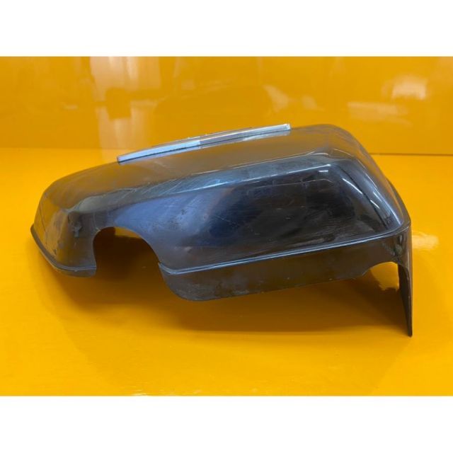 サイドカバー 黒