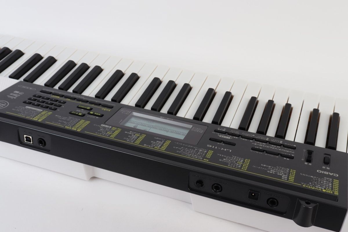 CASIO LH-116 キーボード　61鍵 Casio カシオ 光ナビゲーション 電子キーボード 61鍵盤 LK-116