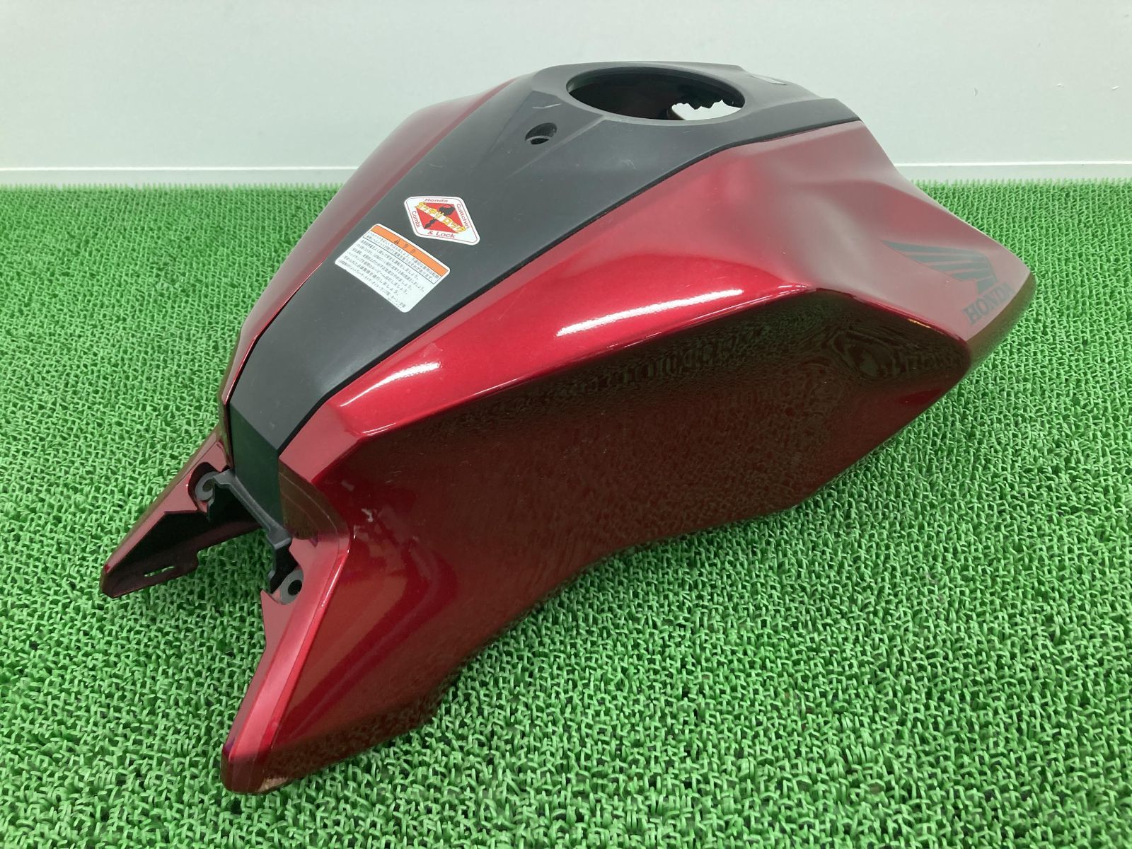 i*3様 ホンダ CB250R(MC52) 用タンクカバー 左右