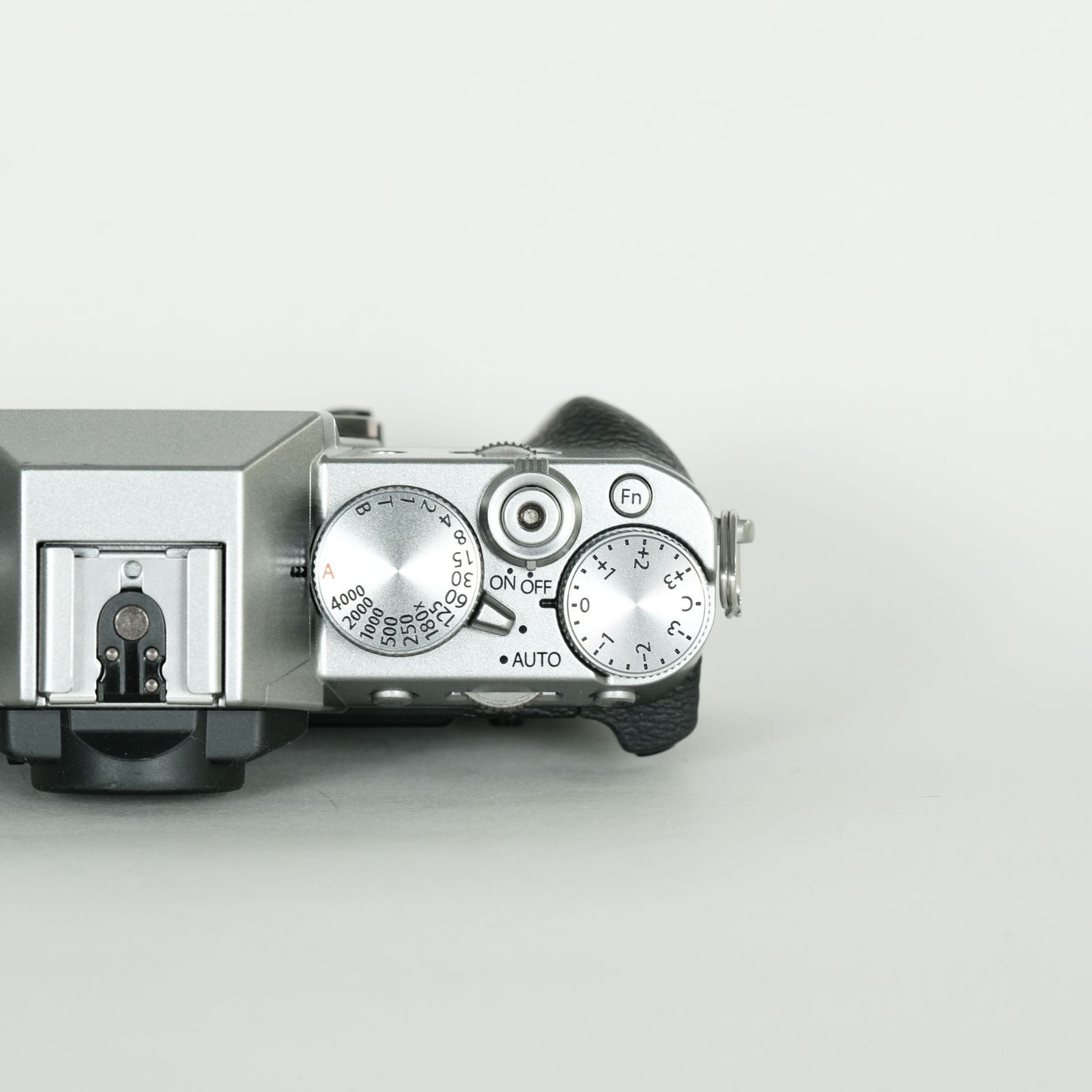 良品｜シャッター数4,520回｜バッテリー2個・グリップ付] FUJIFILM X