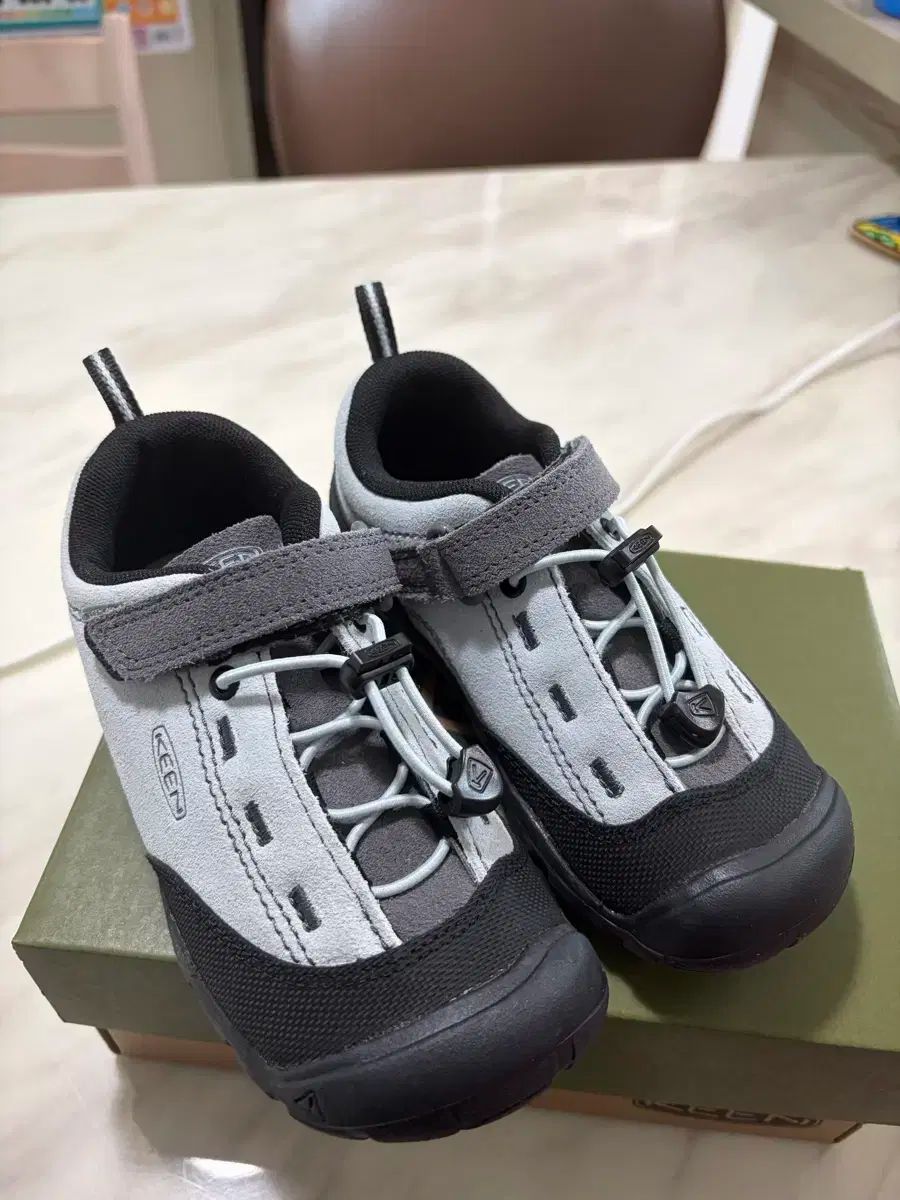 KEEN ジャスパー2 キッズ スニーカー 185