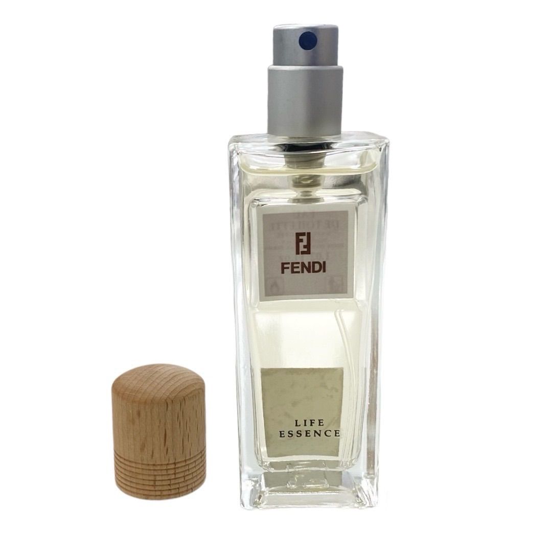 未使用 FENDI フェンディ ライフエッセンス オードトワレ 30ml 貴重フェンディ FENDI ライフエッセンスオードトワレ 30ml 香水