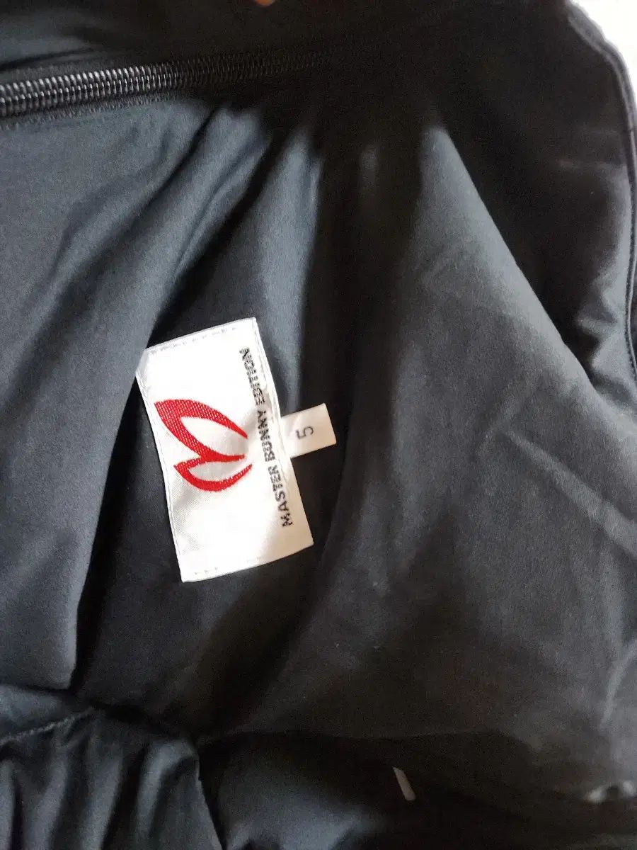 masterbunnyedition マスターバニーエディション エディション ブラック ダウン ジャケット WWW_SUPERTOOLSSHOP_NL