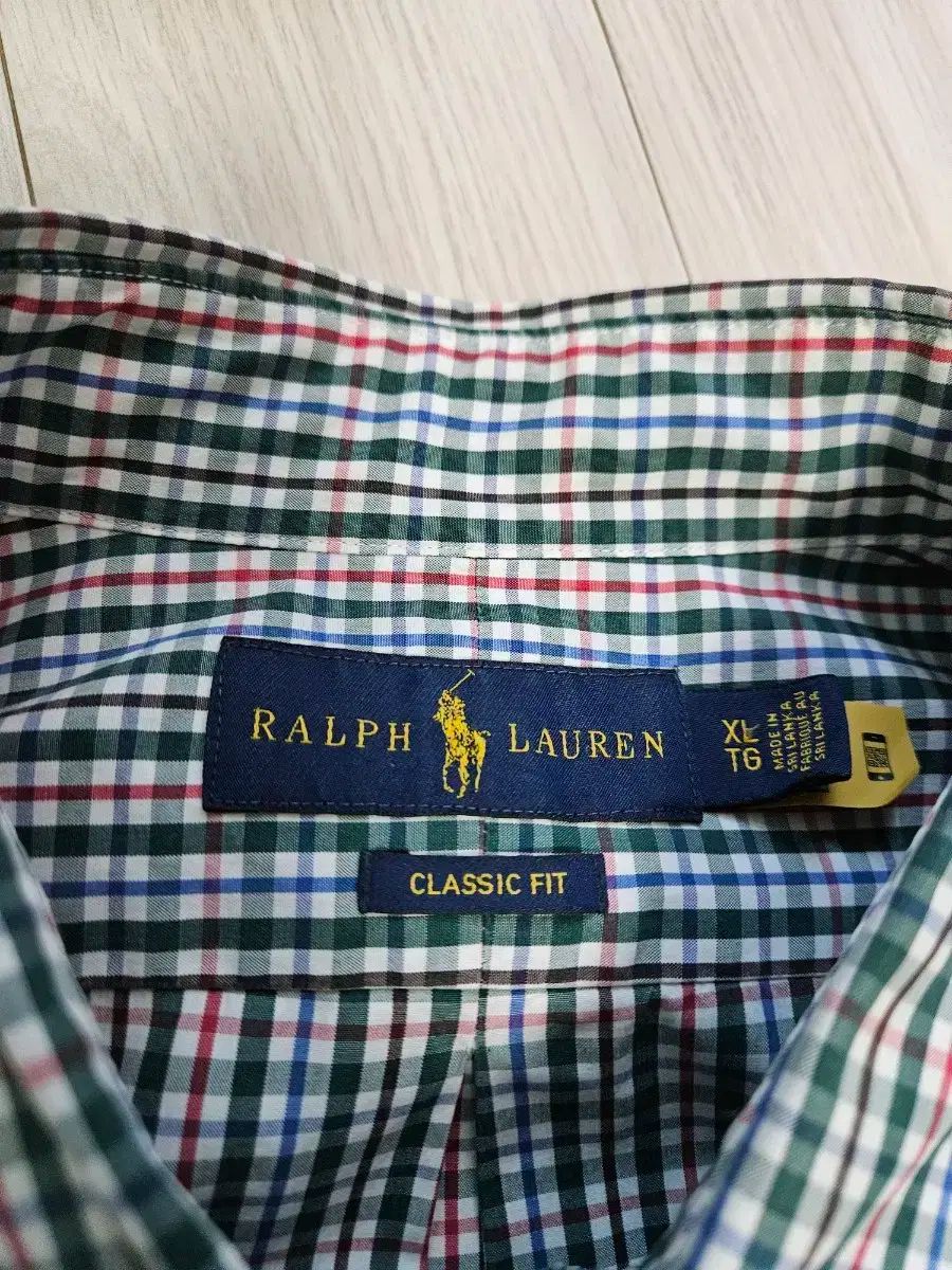 チェック シャツ