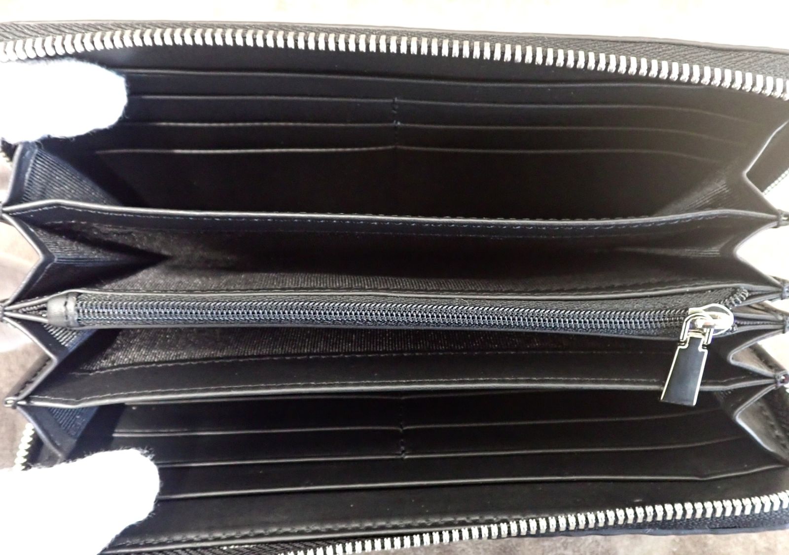 定価28万円 クロコダイル ブラック長財布 ヘンローン社製 - メルカリ