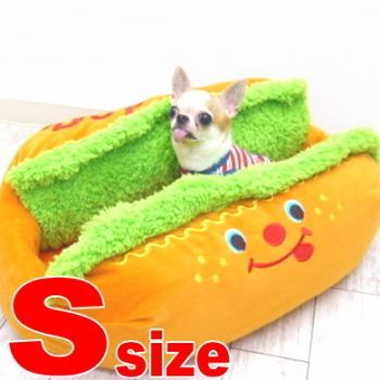 犬 ベッド ホットドッグ ベッド Sサイズ  ペット チワワ ソファー オールシーズン 小型犬 洗える かわいい シニア 子犬 ふわふわ あごのせ おしゃれ かわいい ペット用品 ペットグッズ カドラー インスタ SNS 抗菌 防臭 ホットドック