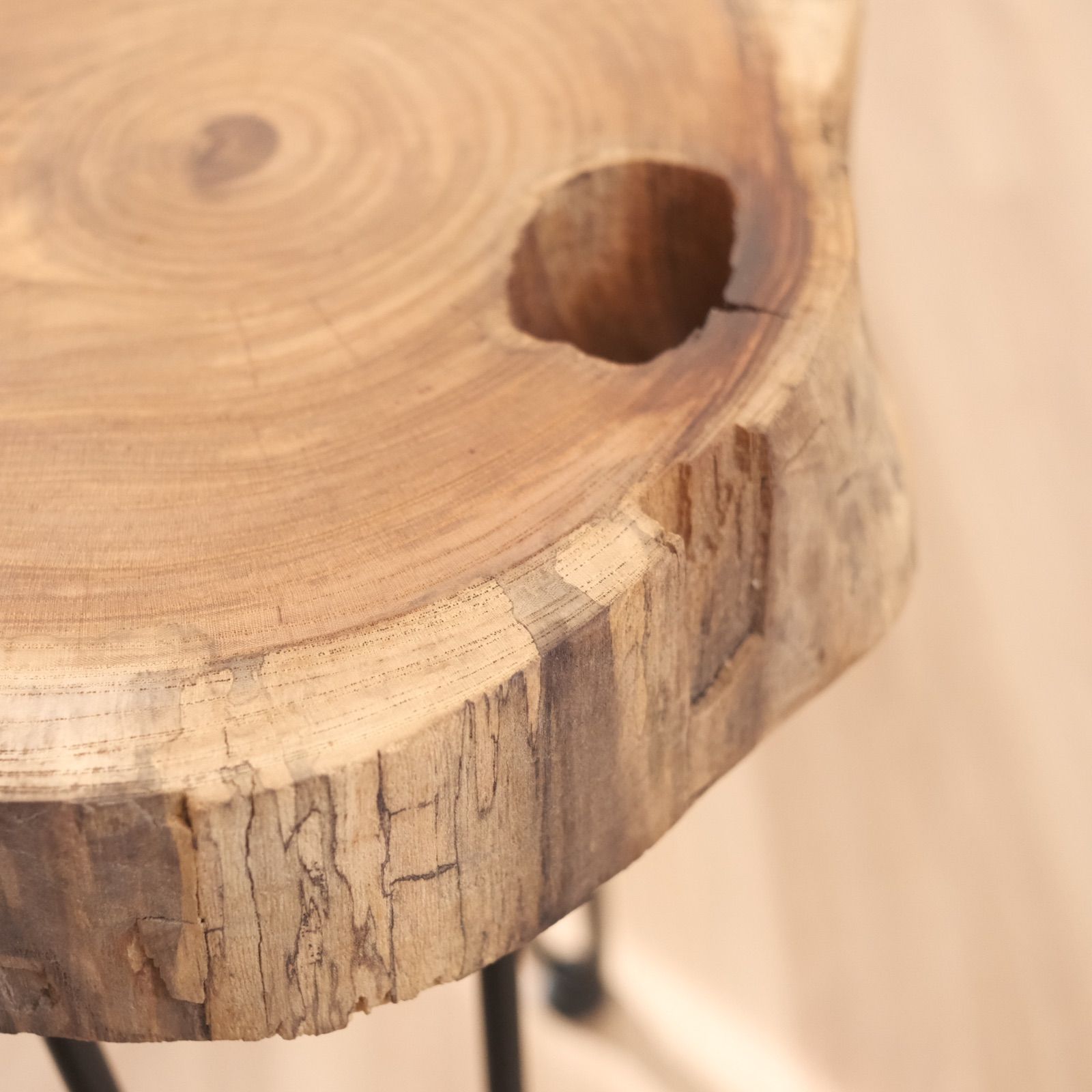 欅のテーブル / コーヒーテーブル / サイドテーブル / table / 一枚板