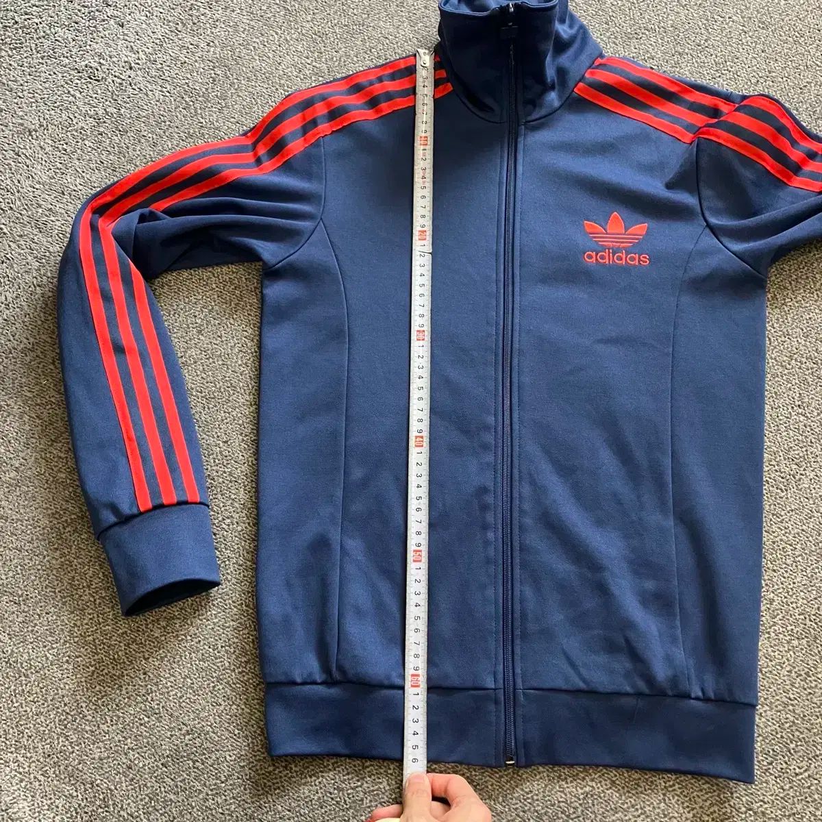 3本線 ジャージ