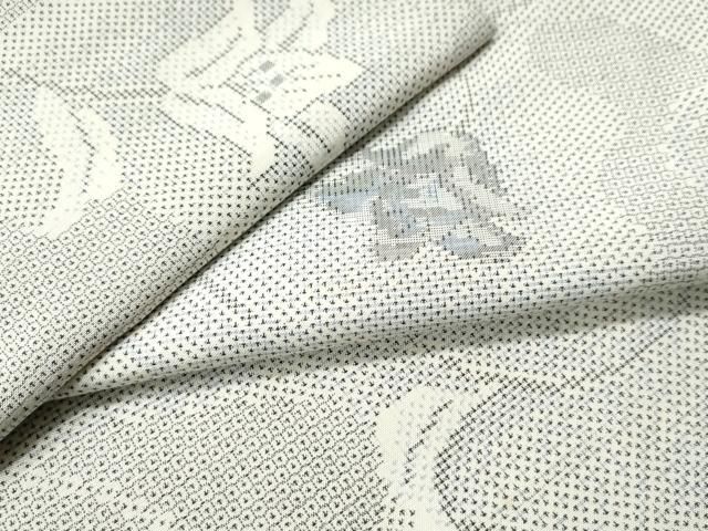 平和屋着物○本場大島紬 白大島 120亀甲 草花丸文 正絹 逸品 CAAS0240th