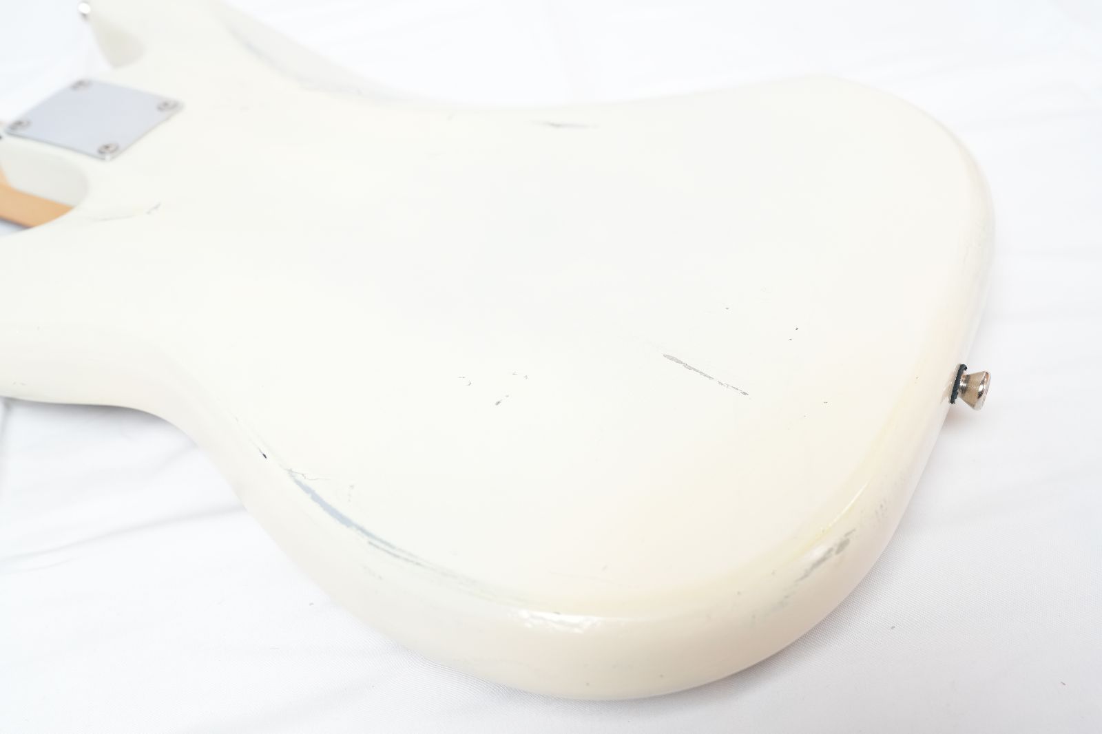 fender japan precision bass EMG改造プレベ PB フェンダージャパンのプレベを改造したというお話｜Flicker