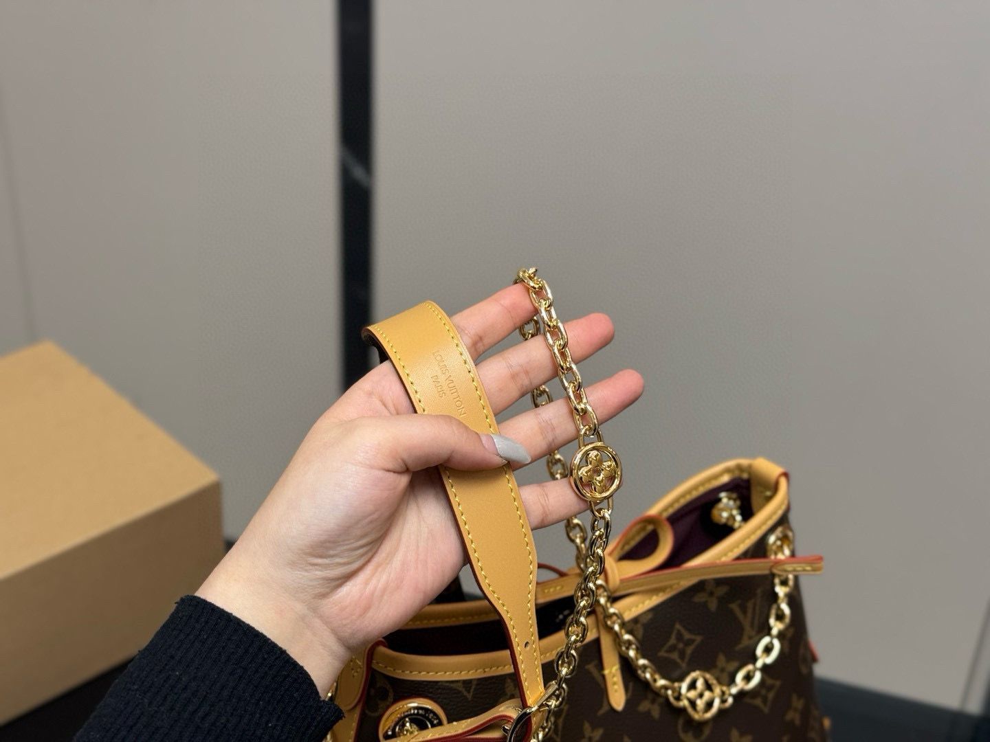 今日特価】ChicBag シックバッグ - メルカリ
