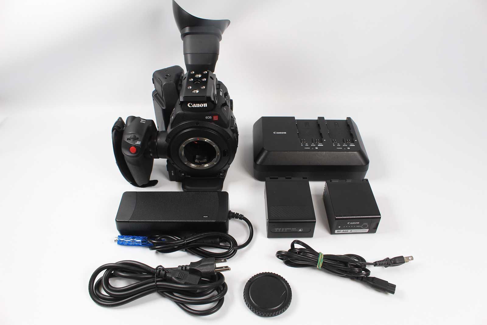 【動作確認ＯＫ】SONY　Handycam　HDR-cx670　バッテリー２つ 動作確認OK】SONY Handycam HDR-CX670 バッテリー2つ 給電し