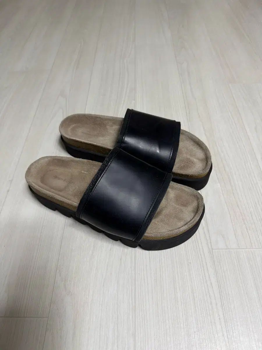 エンダースキーマ スライド スリッパ 270