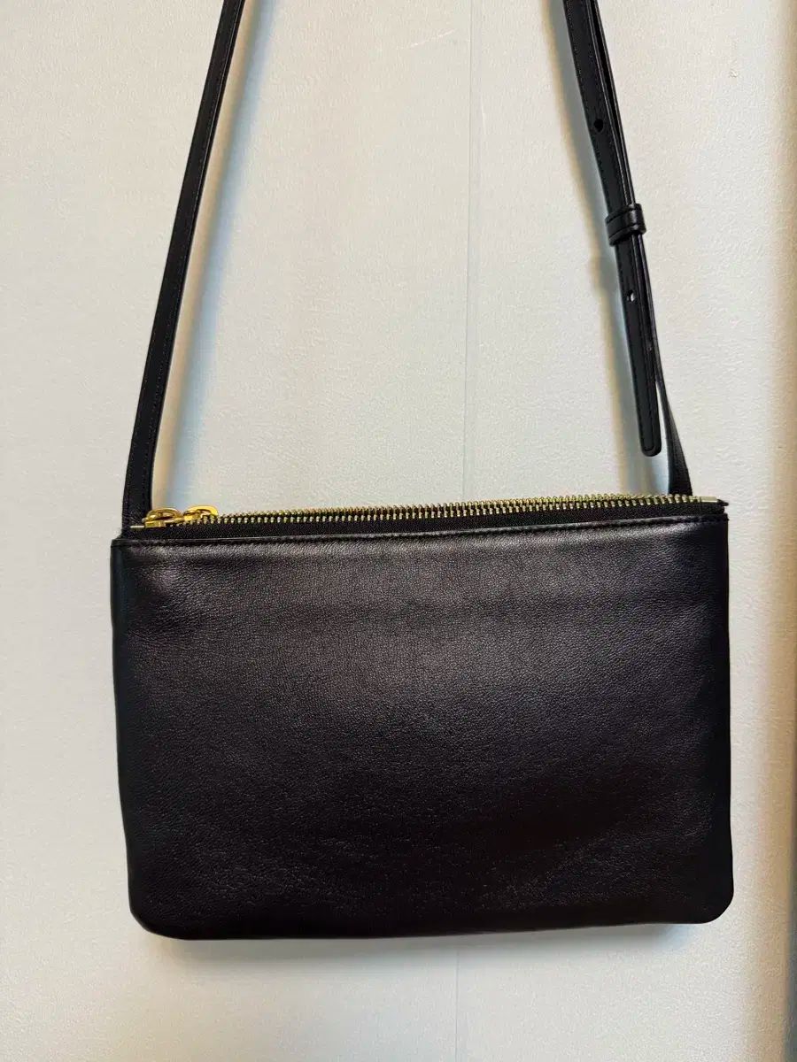 Celine セリーヌ