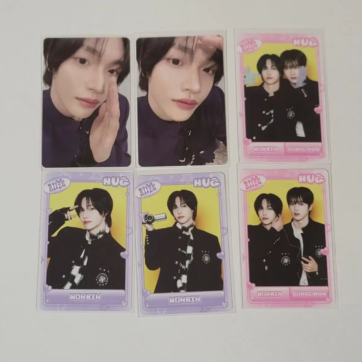 まとめ売り RIIZE(ライズ) ウォンビン(WONBIN) ソンチャン(SUNGCHAN) ジュンジョンの ハグ・トレカフォトカード HUG RIIZE バージョンを転送する