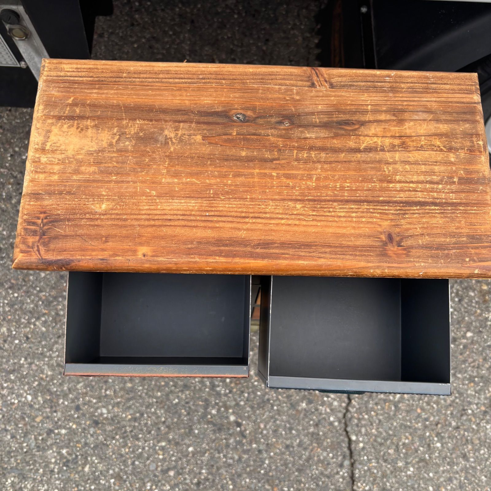 アンティーク調チェスト 8杯引き出し 木目天板 リビング収納 小物入れ MARWIL-DEMENAGEMENTS_CH