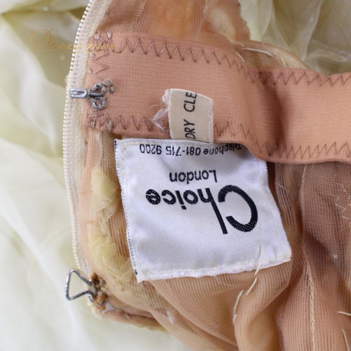 衣装 スタンダードドレス