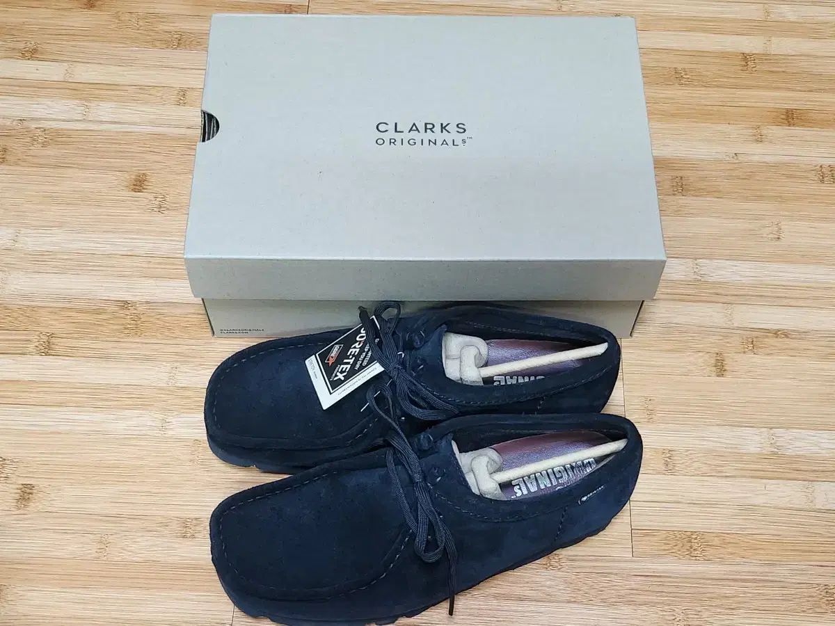Clarks クラークス ワラビー GORE-TEX ゴアテックス 黒 UK8 270