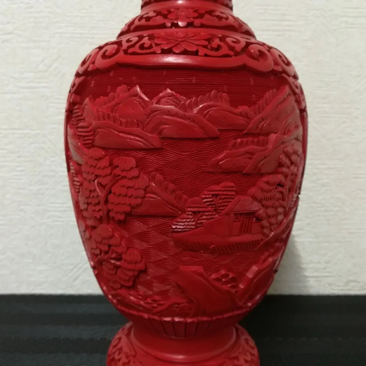 堆朱 堆朱工芸 細密彫刻 花器 古美術 飾り壺 アンティーク 中古