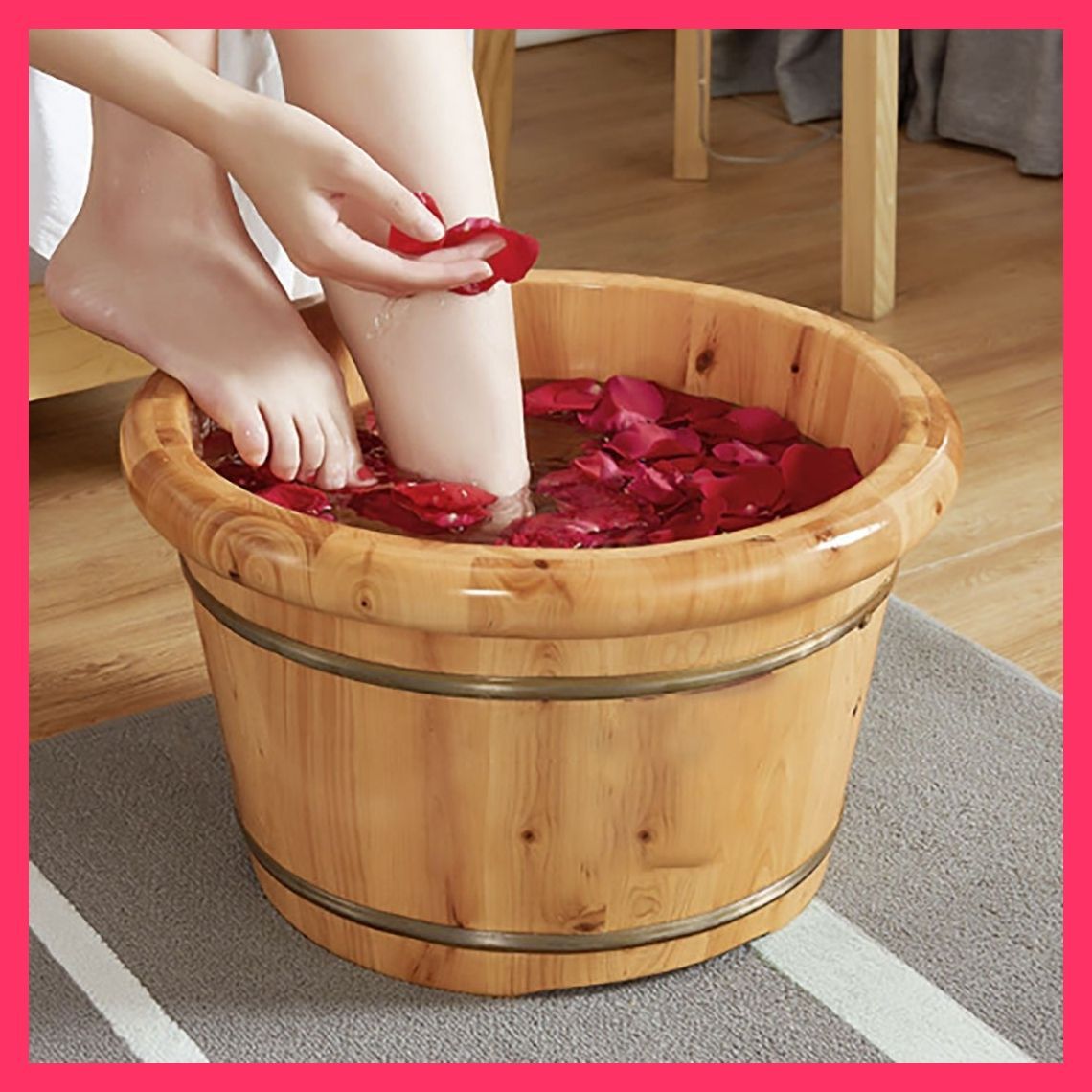 スタッフおすすめ 傷あり 足湯 フットバス ボウル ヒノキ バケ スピード発送足湯 フットバス ボウル ヒ おすすめ おしゃれ かわいい 人気 20250905-3