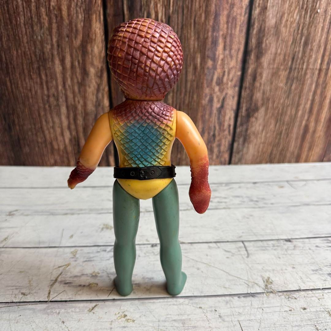 コブラ男 仮面ライダー ソフビ コブラ 恐怖コブラ男 怪人 当時物 旧バンダイ コブラ男 仮面ライダー ソフビ コブラ 恐怖コブラ男 怪人 当時物