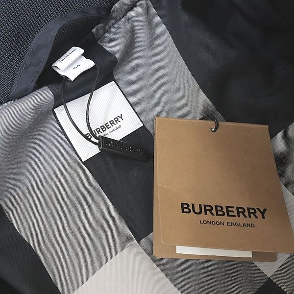 BURBERRY 銀座店 バーバリー 未使用 ナイロン ボンバー