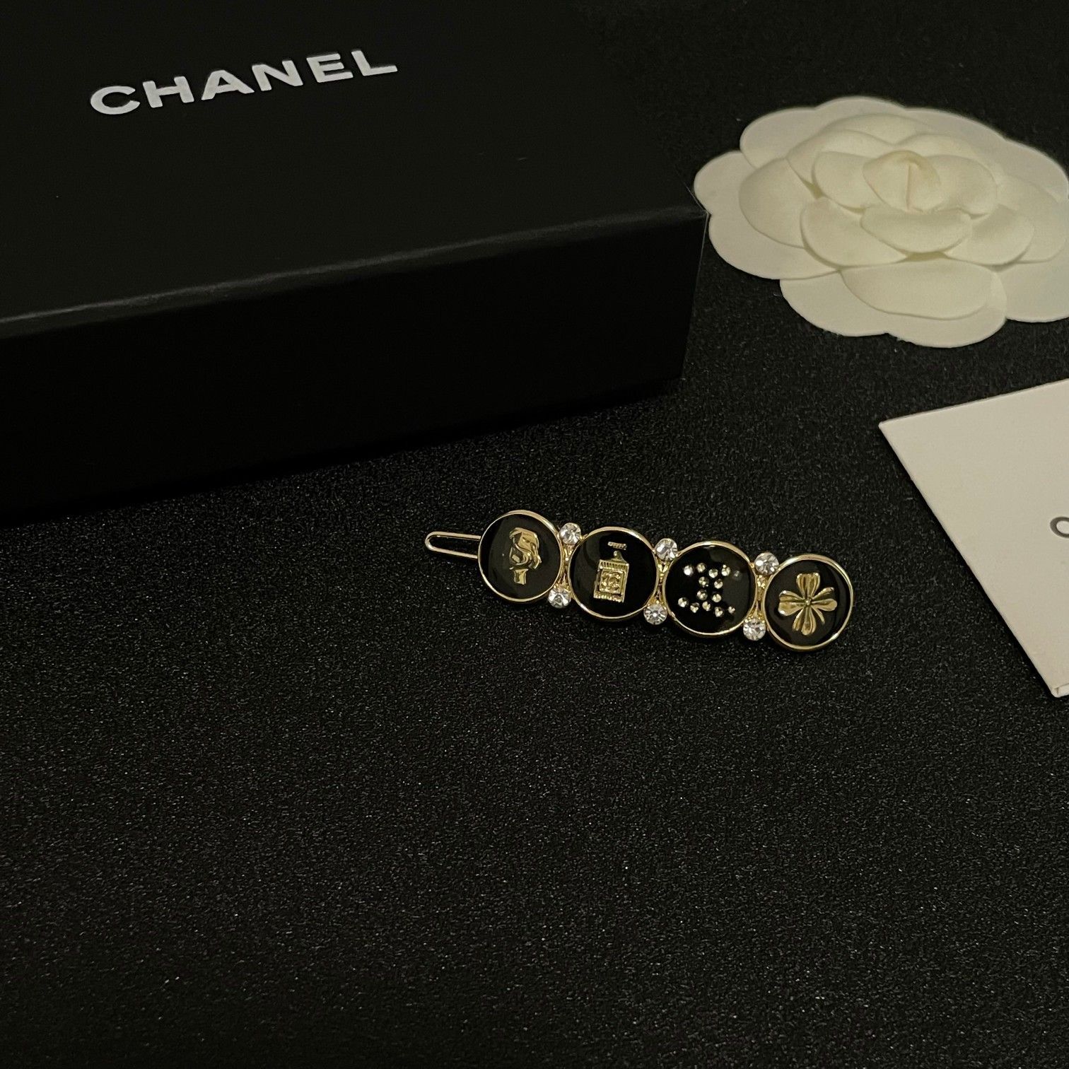 CHANEL - CHANEL❤️激レア💙CCマークカメリア❤️ヘアピン