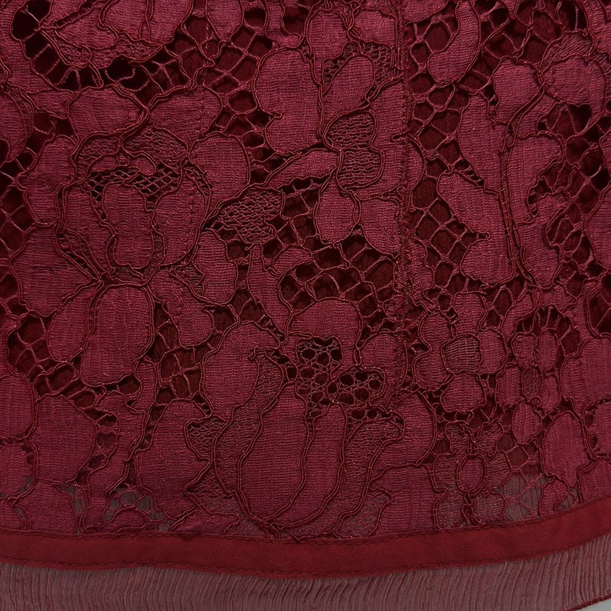 - レッド