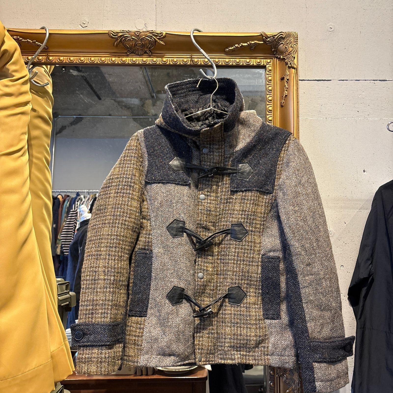 Harris Tweed ハリスツイード ジップアップ jacket ジャケット outer アウター メンズ KMK コラボ UK イギリス ブラウン カーキ パーカー ダッフル