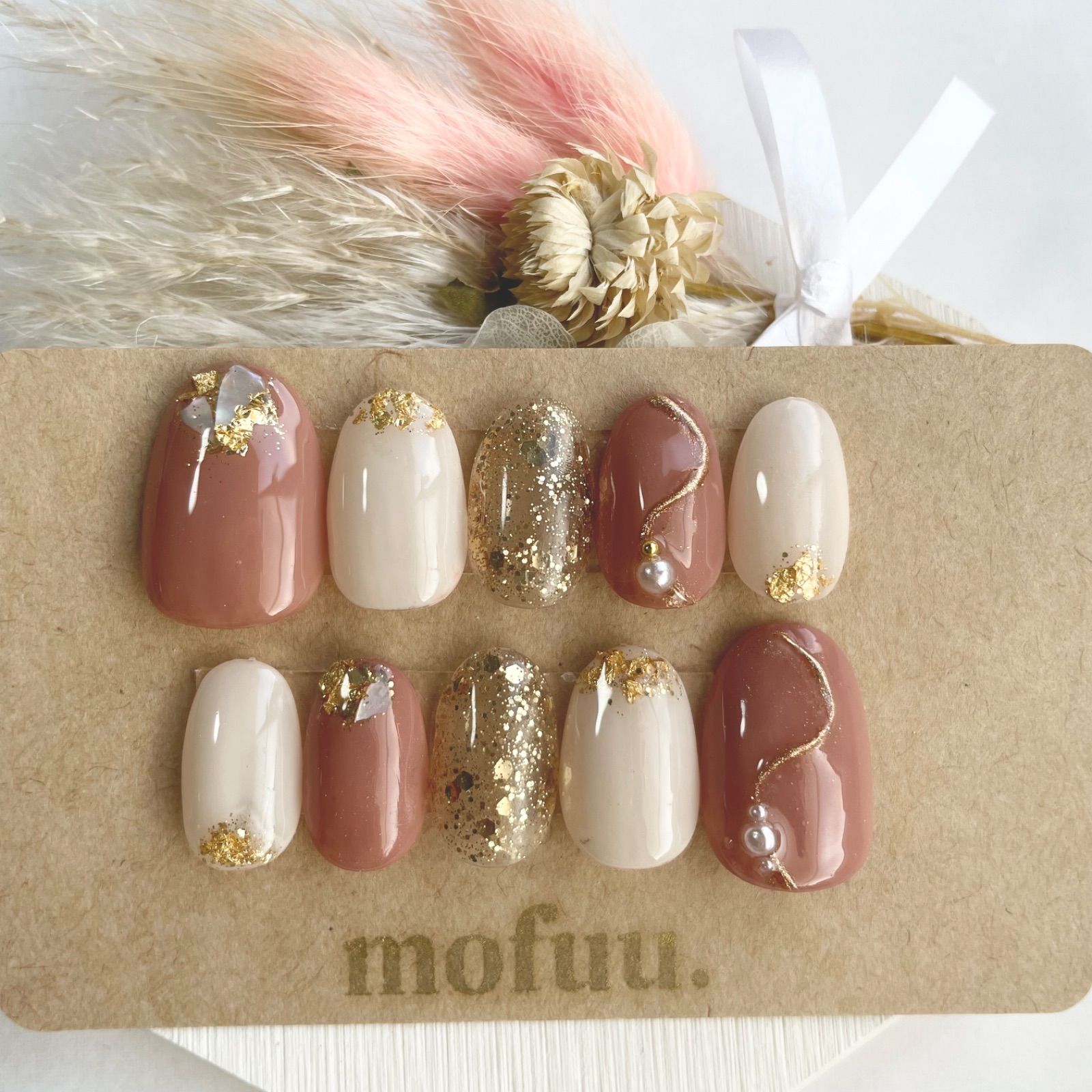 大人ニュアンスネイル.*・ﾟくすみピンク×ゴールド シェル埋込み ネイル  