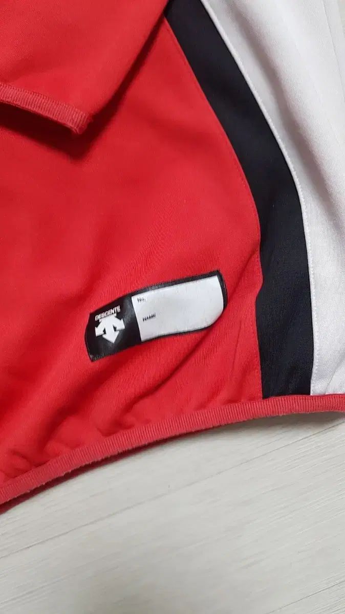 デサント ハーフジップ ウィムアップ WHITEMONARCHHOTEL_COM