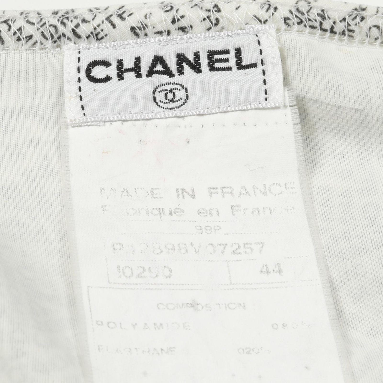 シャネル　メッシュータンクトップ　刺繍アイコン CHANEL - CHANEL 05A ココマーク ロゴ刺繍 キャミソール