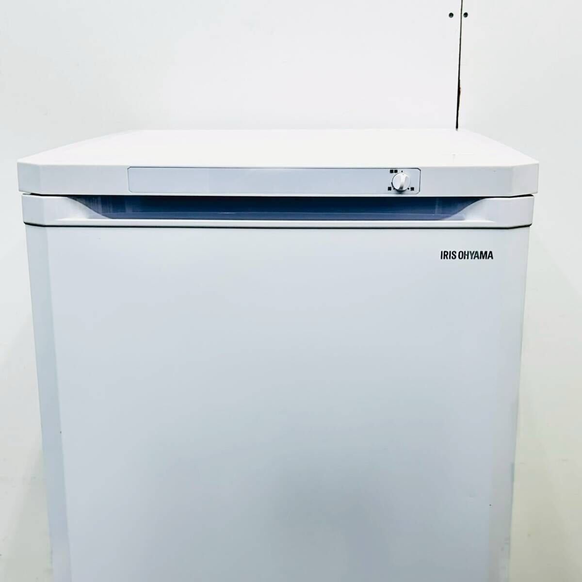 2023年製 アイリスオーヤマ 冷凍庫 ストッカー IUSD-18A-W