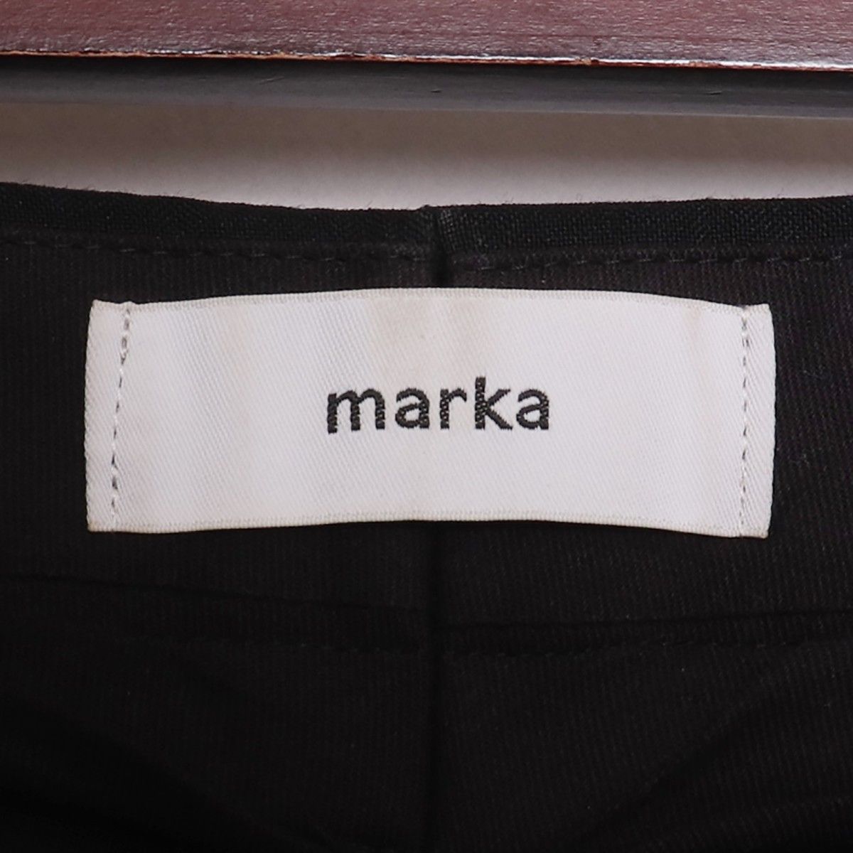 パンツ marka 19AW 2TUCK SLIM TAPERED FIT marka 19AW 2TUCK SLIM TAPERED FIT - メルカリ