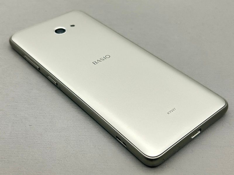 BASIO4 KYV47 SIMロック解除 シャンパンゴールド 判定〇 京セラ